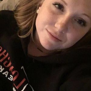 Meet your Posher, Leah